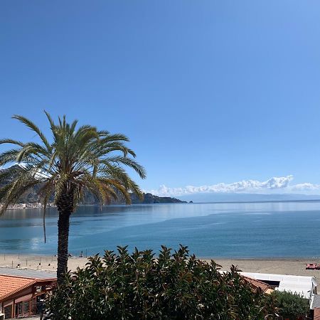 Appartamento Taormina Giardini-Naxos Esterno foto